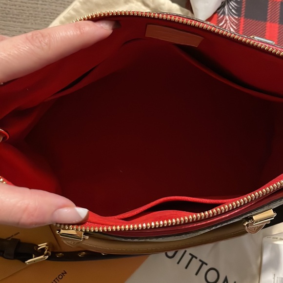 Limited addition Pallas MNG Cerise Louis Vuitton handbag in red worn twice 🔥! - Picture 5 of 11